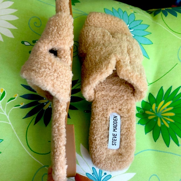 Steve Maiden slipper - Picture 2 of 4